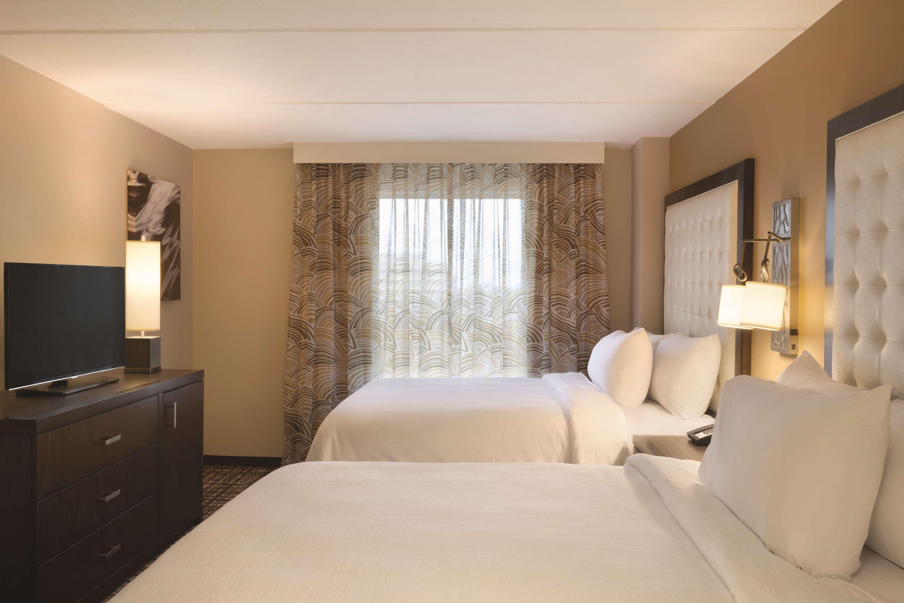 Embassy Suites Oklahoma City Downtown/Medical Center Экстерьер фото